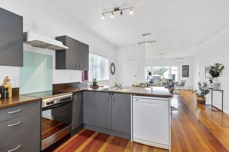 Photo of property in 3 Mako View, Titahi Bay, Porirua, 5022