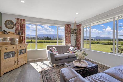 Photo of property in 267 Ashworths Road, View Hill, Oxford, 7495