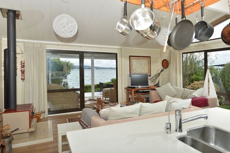 Photo of property in 136 Reotahi Road, Whangarei Heads, Whangarei, 0174