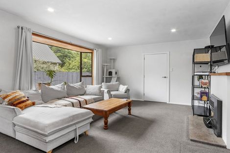 Photo of property in 1/365 Avonhead Road, Avonhead, Christchurch, 8042