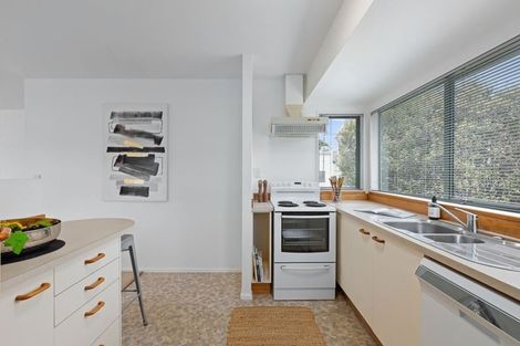 Photo of property in 1/12 Sunnyfield Crescent, Glenfield, Auckland, 0629