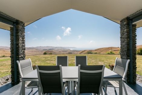 Photo of property in 64 Waipuka Road, Waimarama, Havelock North, 4294