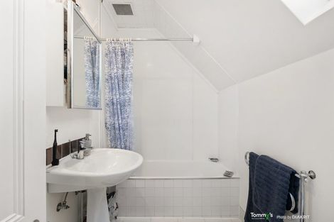 Photo of property in 226u7 The Terrace, Wellington Central, Wellington, 6011