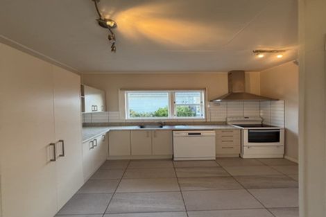 Photo of property in 13 Torridon Road, Miramar, Wellington, 6022