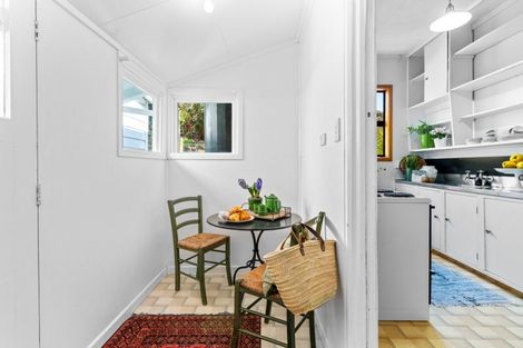 Photo of property in 28 Harrington Street, Lawrence, 9532