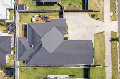 Photo of property in 38 Manawa Road, Papamoa Beach, Papamoa, 3118