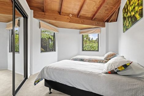 Photo of property in 5 Pukanui Avenue, Totara Park, 2019