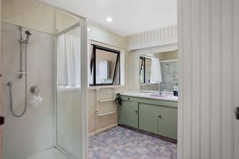 Photo of property in 9 Meadow Drive, Whitianga, 3510