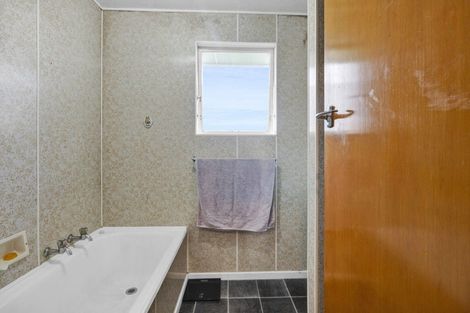 Photo of property in 23 Mcguire Street, Hawera, 4610