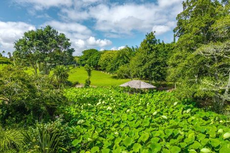 Photo of property in 247 Broomfields Road, Whitford, Howick, 2571