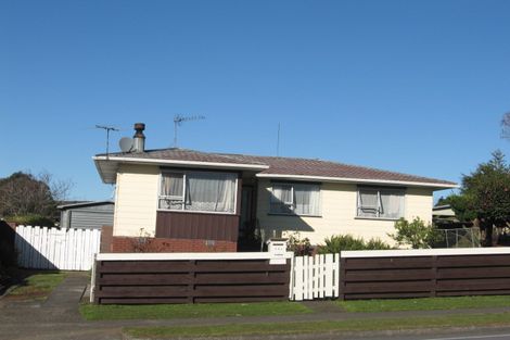 Photo of property in 152 Mahia Road, Wattle Downs, Auckland, 2103