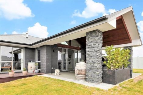 Photo of property in 12 Rosewood Drive, Amberley, 7410