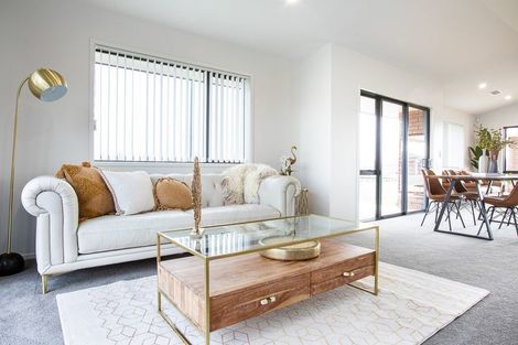 Photo of property in 54 Kitemaunga Avenue, One Tree Point, 0118