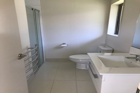 Photo of property in 10 Rooseville Mews, Pukekohe, 2120