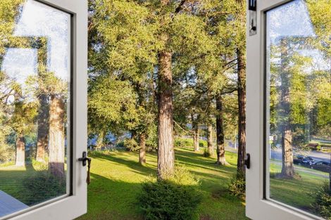 Photo of property in 23 Ruakiwi Road, Hamilton Lake, Hamilton, 3204