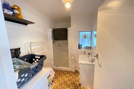Photo of property in Mahora Court Flats, 25 Mahora Street, Kilbirnie, Wellington, 6022