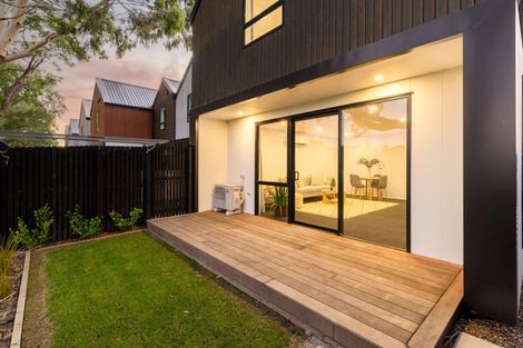 Photo of property in 11 Malaga Crescent, Harewood, Christchurch, 8051