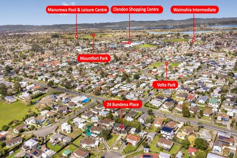 Photo of property in 24 Bundena Place, Clendon Park, Auckland, 2103