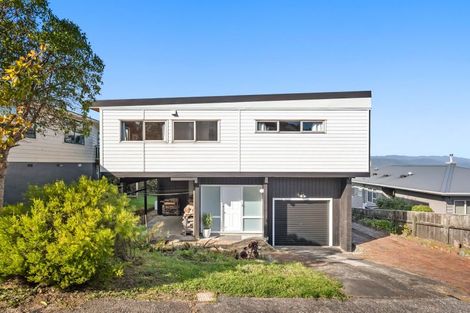 Photo of property in 12 Laurel Grove, Maungaraki, Lower Hutt, 5010