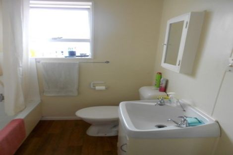 Photo of property in 5 Kiwi Court, Roslyn, Palmerston North, 4414