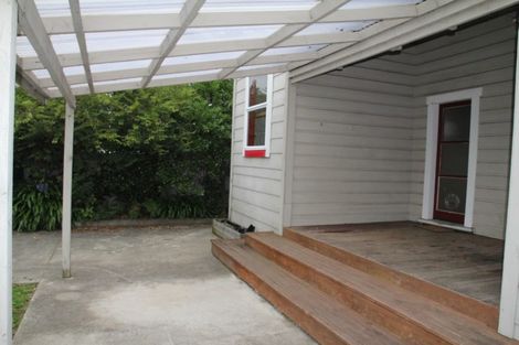 Photo of property in 37 Queen Street, Westport, 7825