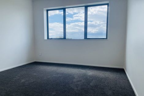 Photo of property in 1 Awhi Way, Karaka, 2578