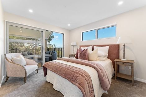 Photo of property in 47 Chamberlain Road, Massey, Auckland, 0614