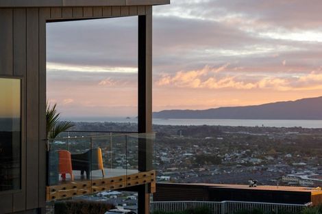 Photo of property in 8 Whio Place, Waikanae, 5036