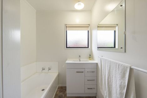 Photo of property in 14d Enderley Avenue, Enderley, Hamilton, 3214