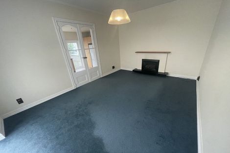 Photo of property in 12 Park Street, Thorndon, Wellington, 6011