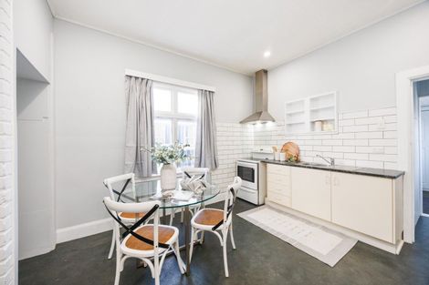 Photo of property in 194 Ferguson Street, West End, Palmerston North, 4412