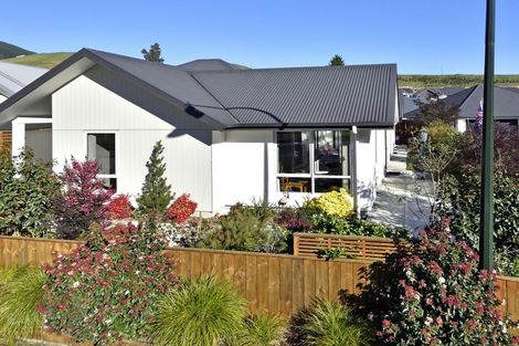 Photo of property in 63 Montebello Avenue, Stoke, Nelson, 7011