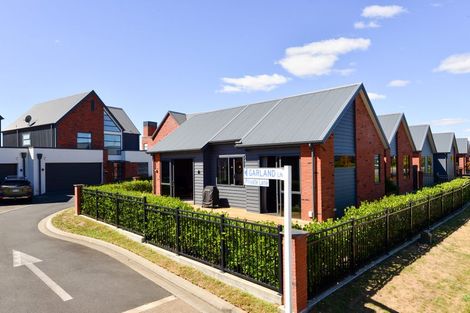 Photo of property in 2 Garland Lane, Leamington, Cambridge, 3432