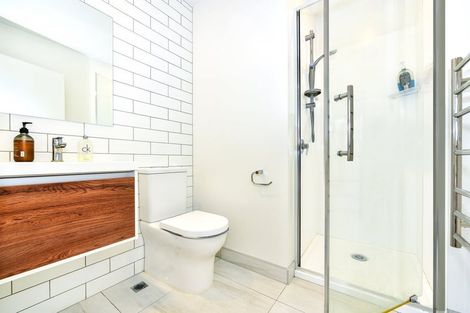 Photo of property in 8/68 Barbour Street, Waltham, Christchurch, 8011