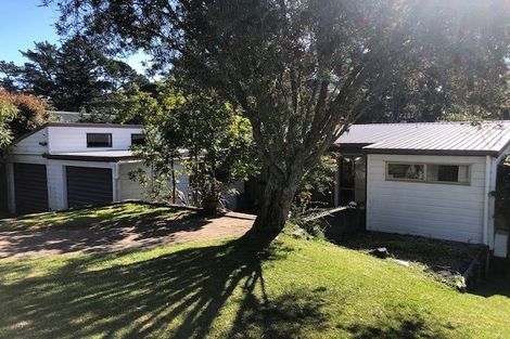 Photo of property in 18 Kawaka Street, Titirangi, Auckland, 0604