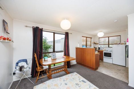 Photo of property in 45/45b Avenue Road, Foxton, 4814