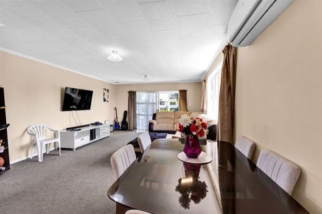 Photo of property in 2 Antonia Place, Bell Block, New Plymouth, 4312