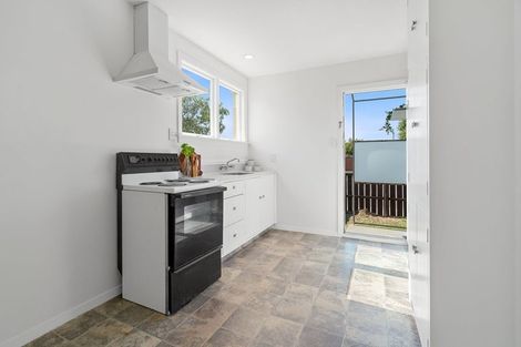 Photo of property in 2/28 Elizabeth Street, Riccarton, Christchurch, 8041