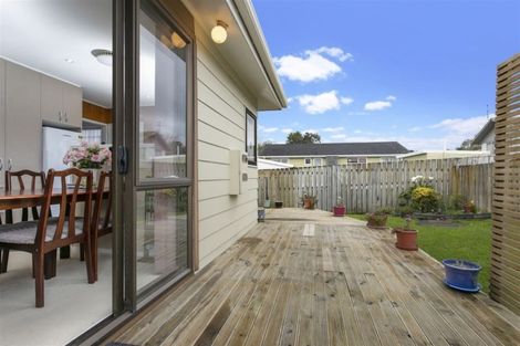 Photo of property in 1/8 Dalmatia Place, Henderson, Auckland, 0612