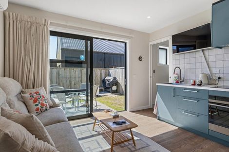 Photo of property in 15 Muster Road, Jacks Point, 9371