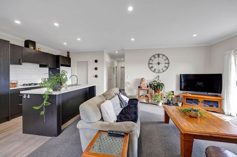 Photo of property in 8 Manatu Lane, Inglewood, 4330
