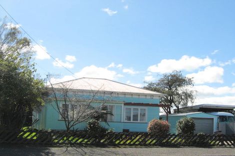 Photo of property in 28 Russell Street, Marton, 4710