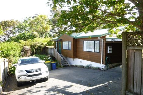 Photo of property in 1/15 Seaview Road, Glenfield, Auckland, 0629