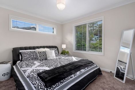 Photo of property in 59a Lonely Road, Fairview Heights, Auckland, 0632