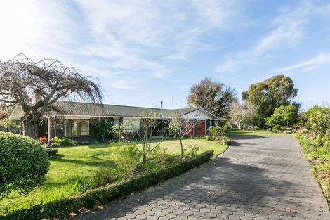 Photo of property in 35a Church Road, Taradale, Napier, 4112