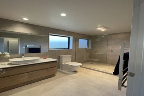 Photo of property in 34 Grand Ridge Avenue, Flat Bush, Auckland, 2019