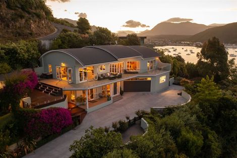 Photo of property in 2 Marina View, Waikawa, Picton, 7281