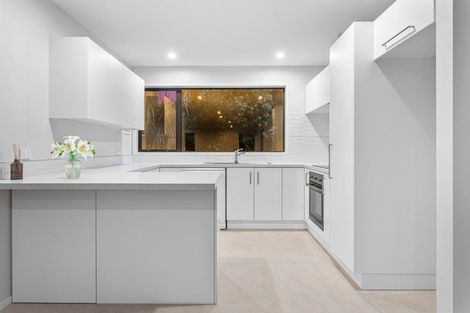 Photo of property in 6b Rubens Place, Burnside, Christchurch, 8053