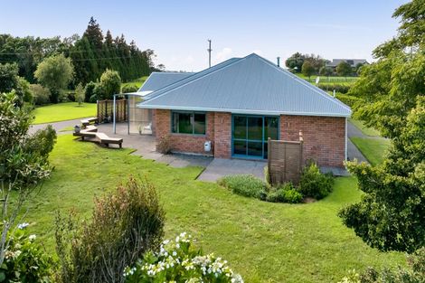 Photo of property in 270 Smart Road, Hillsborough, New Plymouth, 4372