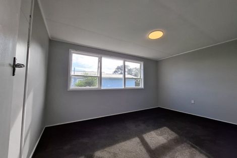 Photo of property in 1/23 Drome View Place, Beach Haven, Auckland, 0626